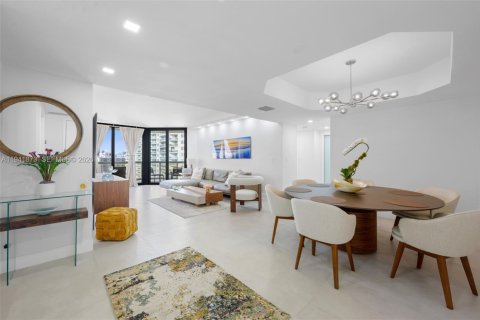 Купить кондоминиум в Авентура, Флорида 2 спальни, 139.35м2, № 2002498 - фото 4