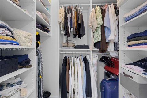 Купить кондоминиум в Авентура, Флорида 2 спальни, 139.35м2, № 2002498 - фото 17