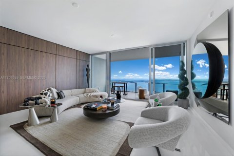 Купить кондоминиум в Майами, Флорида 3 спальни, 313.36м2, № 2055208 - фото 2