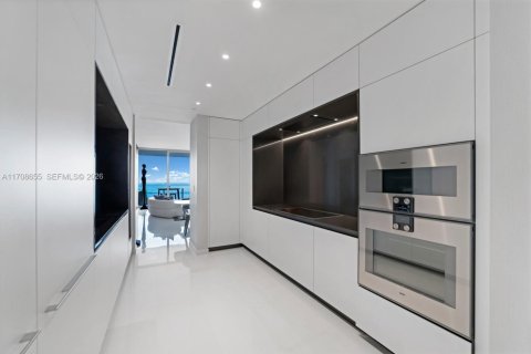 Купить кондоминиум в Майами, Флорида 3 спальни, 313.36м2, № 2055208 - фото 17