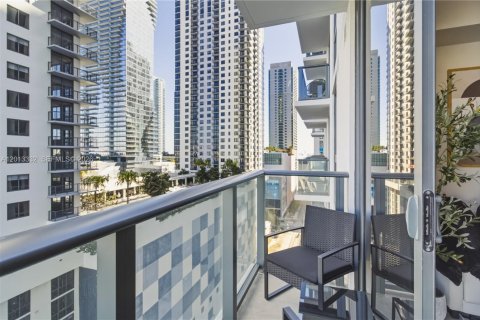 Condo in Miami, Florida, 1 bedroom  № 2075585 - photo 21