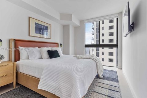 Condo in Miami, Florida, 1 bedroom  № 2075585 - photo 15