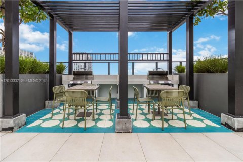 Condo in Miami, Florida, 1 bedroom  № 2075585 - photo 29