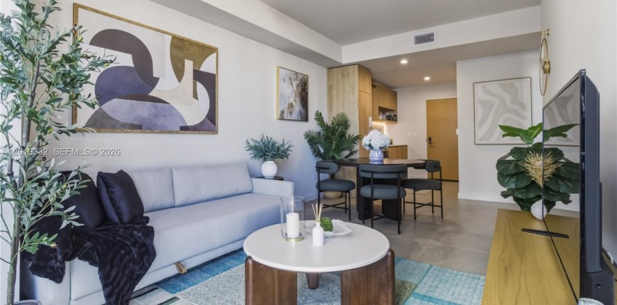 Condo in Miami, Florida, 1 bedroom  № 2075585