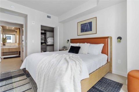 Condo in Miami, Florida, 1 bedroom  № 2075585 - photo 17