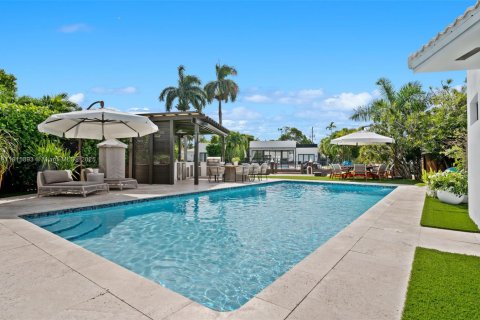 Villa ou maison à vendre à Miami Beach, Floride: 4 chambres, 257.34 m2 № 2082488 - photo 29