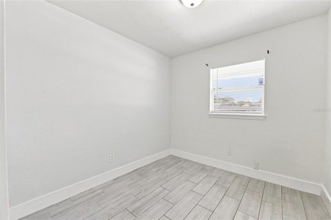 Villa ou maison à vendre à Tampa, Floride: 4 chambres, 188.87 m2 № 2334068 - photo 20