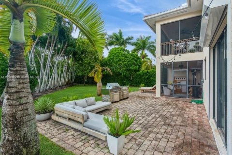Villa ou maison à vendre à Cutler Bay, Floride: 5 chambres, 323.21 m2 № 2016622 - photo 30