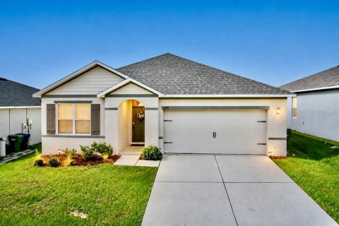 Casa en Winter Haven, Florida 3 dormitorios, 160.44 m2 № 2384129