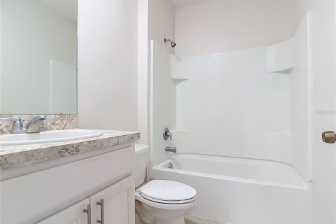 Casa en venta en Winter Haven, Florida, 3 dormitorios, 160.44 m2 № 2384129 - foto 9