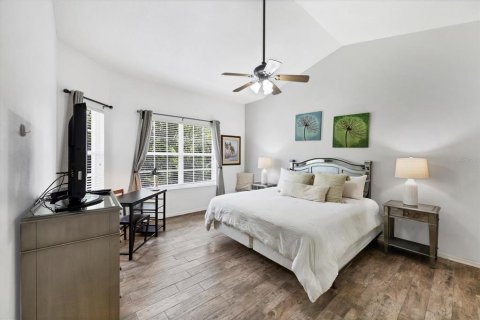 Condo in Bradenton, Florida, 2 bedrooms  № 1910767 - photo 11