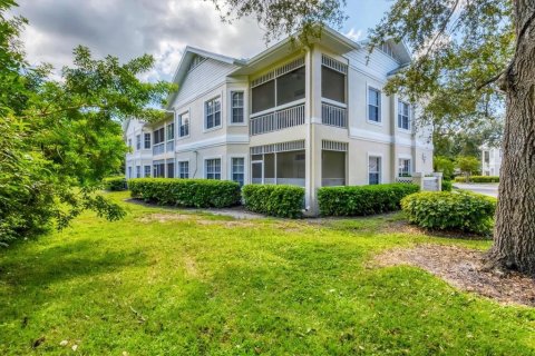 Condo in Bradenton, Florida, 2 bedrooms  № 1910767 - photo 19