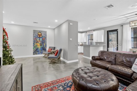 Townhouse in Davie, Florida 3 bedrooms, 170.48 sq.m. № 1992793 - photo 8