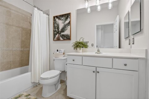 Townhouse in Davie, Florida 3 bedrooms, 170.48 sq.m. № 1992793 - photo 27