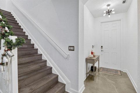 Townhouse in Davie, Florida 3 bedrooms, 170.48 sq.m. № 1992793 - photo 4