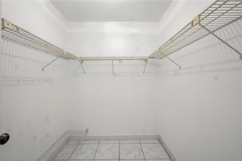 Adosado en venta en Sunrise, Florida, 2 dormitorios, 148.64 m2 № 1889467 - foto 27