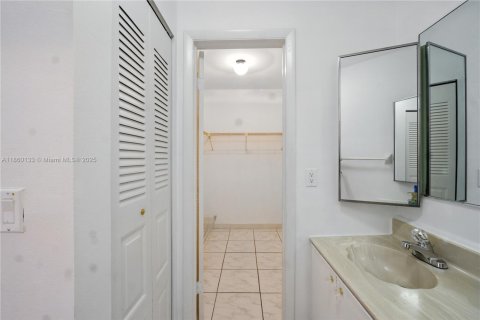 Adosado en venta en Sunrise, Florida, 2 dormitorios, 148.64 m2 № 1889467 - foto 28