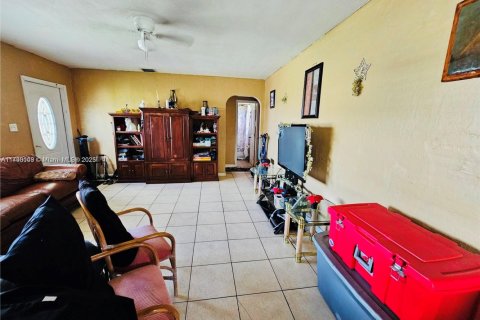 Casa en venta en Fort Lauderdale, Florida, 4 dormitorios, 127.09 m2 № 1920810 - foto 5