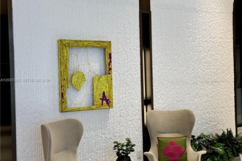 Condo in Miami, Florida  № 2254706 - photo 17