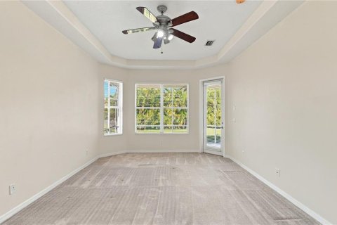 Villa ou maison à vendre à Sarasota, Floride: 4 chambres, 211.63 m2 № 2431948 - photo 28