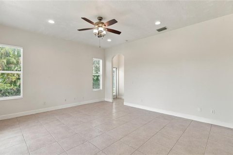 Villa ou maison à vendre à Sarasota, Floride: 4 chambres, 211.63 m2 № 2431948 - photo 17