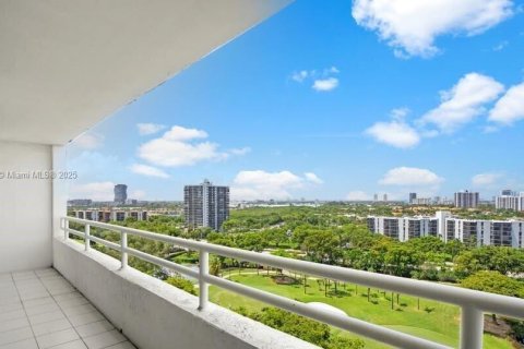 Condo in Aventura, Florida, 2 bedrooms  № 1942361 - photo 3