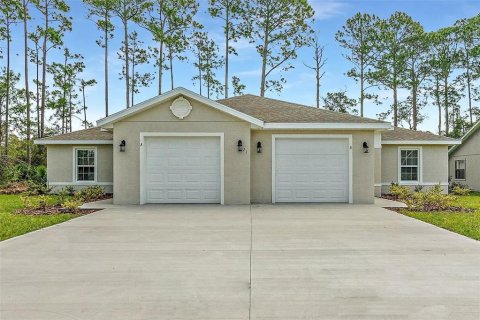 Casa en Palm Coast, Florida 6 dormitorios, 238.39 m2 № 2266328