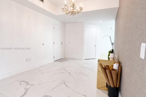 Condo in Miami, Florida, 3 bedrooms № 2086916 - photo 9