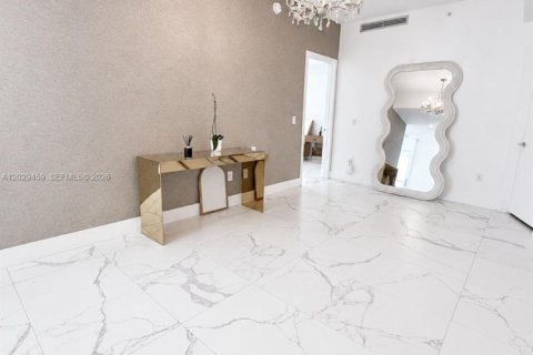 Condo in Miami, Florida, 3 bedrooms № 2086916 - photo 13