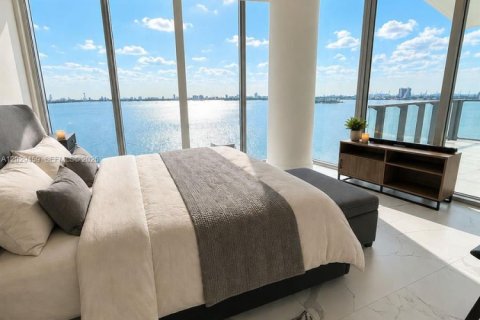 Condo in Miami, Florida, 3 bedrooms № 2086916 - photo 20