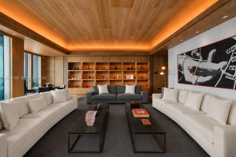 Condo in Miami, Florida, 5 bedrooms № 2088323 - photo 15