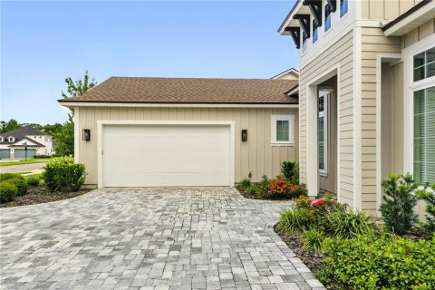 House in Gainesville, Florida 4 bedrooms, 229.84 sq.m. № 1886816 - photo 5