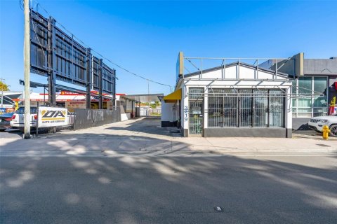 Immobilier commercial à Miami, Floride № 2065134