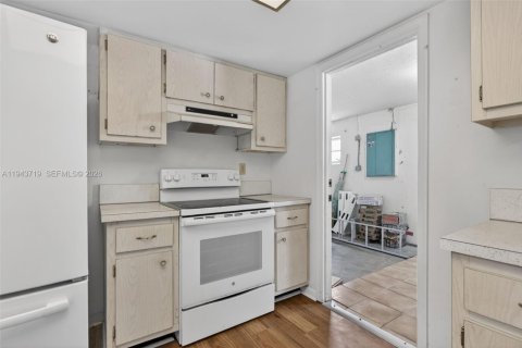 Casa en venta en Margate, Florida, 2 dormitorios, 98.57 m2 № 2001635 - foto 8