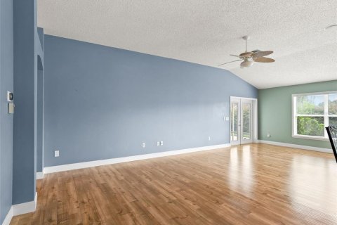 Casa en venta en The Villages, Florida, 3 dormitorios, 156.54 m2 № 1918376 - foto 7