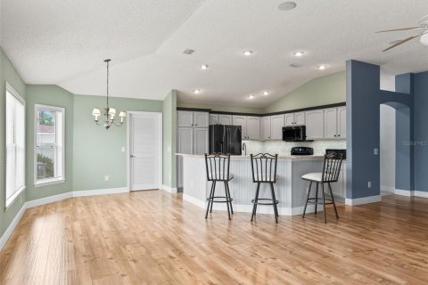 Casa en venta en The Villages, Florida, 3 dormitorios, 156.54 m2 № 1918376 - foto 9
