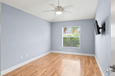 Casa en venta en The Villages, Florida, 3 dormitorios, 156.54 m2 № 1918376 - foto 21