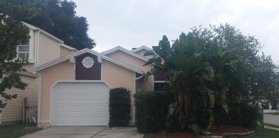 Casa en Orlando, Florida 3 dormitorios, 121.79 m2 № 1912846