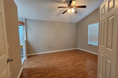 Casa en alquiler en Orlando, Florida, 3 dormitorios, 121.79 m2 № 1912846 - foto 11