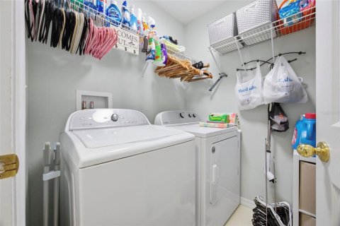 Adosado en venta en Orlando, Florida, 2 dormitorios, 159.23 m2 № 2116310 - foto 24