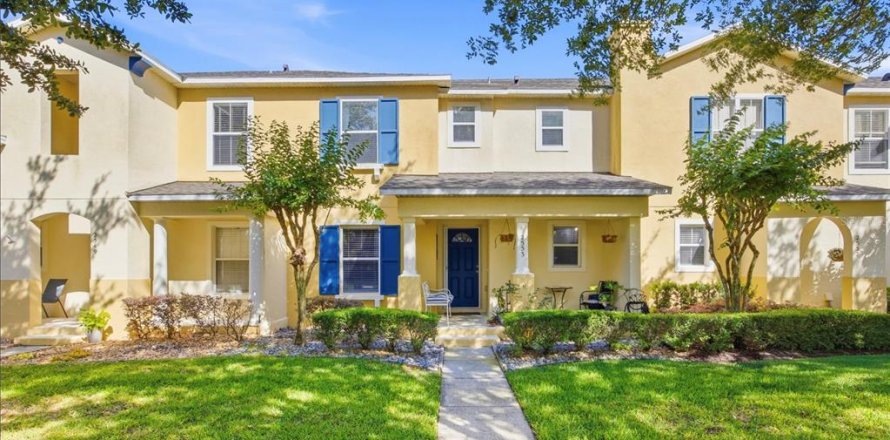 Adosado en Orlando, Florida 2 dormitorios, 159.23 m2 № 2116310