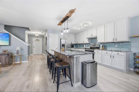 Adosado en venta en Orlando, Florida, 2 dormitorios, 159.23 m2 № 2116310 - foto 5