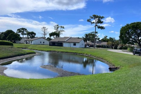 Touwnhouse à vendre à West Palm Beach, Floride: 2 chambres, 99.68 m2 № 1910248 - photo 2
