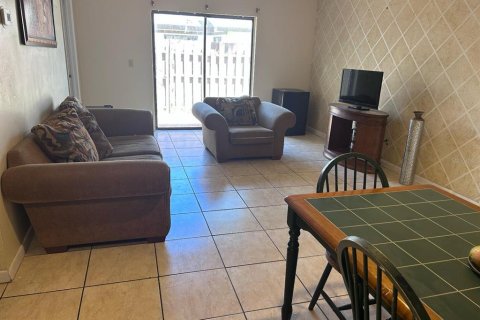 Touwnhouse à vendre à West Palm Beach, Floride: 2 chambres, 99.68 m2 № 1910248 - photo 4