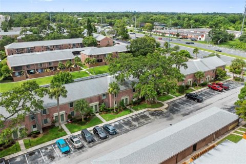 Condo in Casselberry, Florida, 2 bedrooms  № 2238207 - photo 21