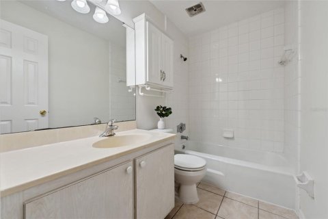 Condo in Casselberry, Florida, 2 bedrooms  № 2238207 - photo 20