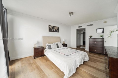 Copropriété à louer à Miami, Floride: 2 chambres, 97.36 m2 № 2084277 - photo 24