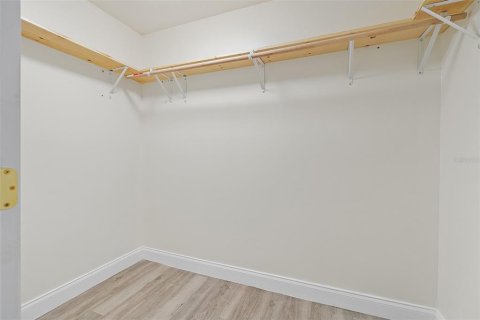 Villa ou maison à vendre à Saint Cloud, Floride: 4 chambres, 219.81 m2 № 1796080 - photo 24