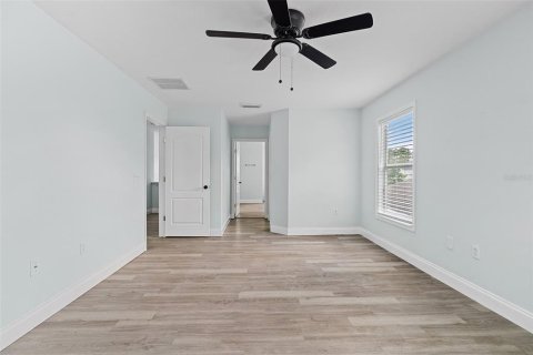 Villa ou maison à vendre à Saint Cloud, Floride: 4 chambres, 219.81 m2 № 1796080 - photo 23