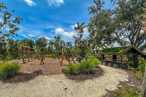 House in Nokomis, Florida 4 bedrooms, 284.75 sq.m. № 1913909 - photo 30